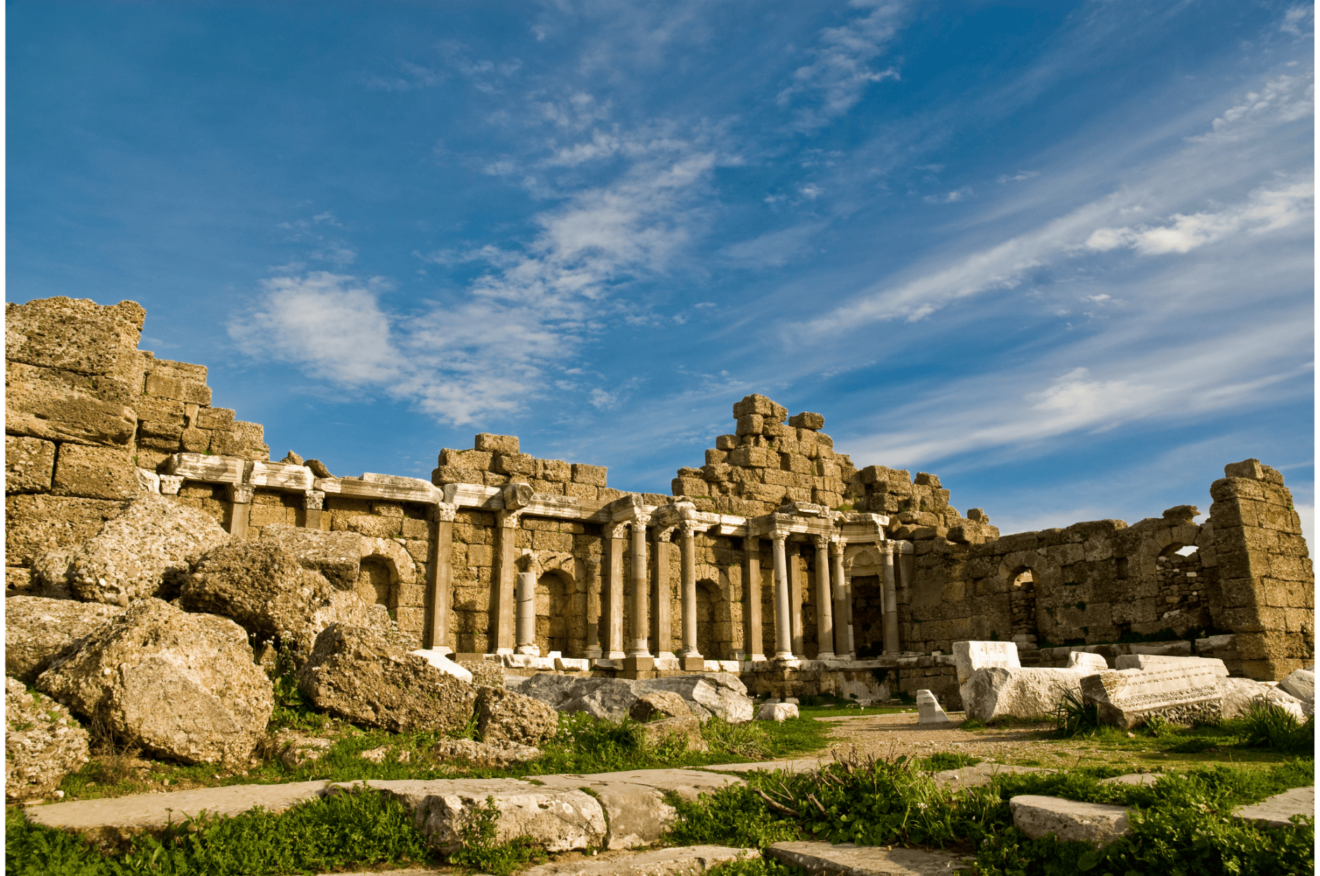 Belek ve Side nin Büyüsünü Keşfedin Turistler İçin Mükemmel Bir Tatil Rotası